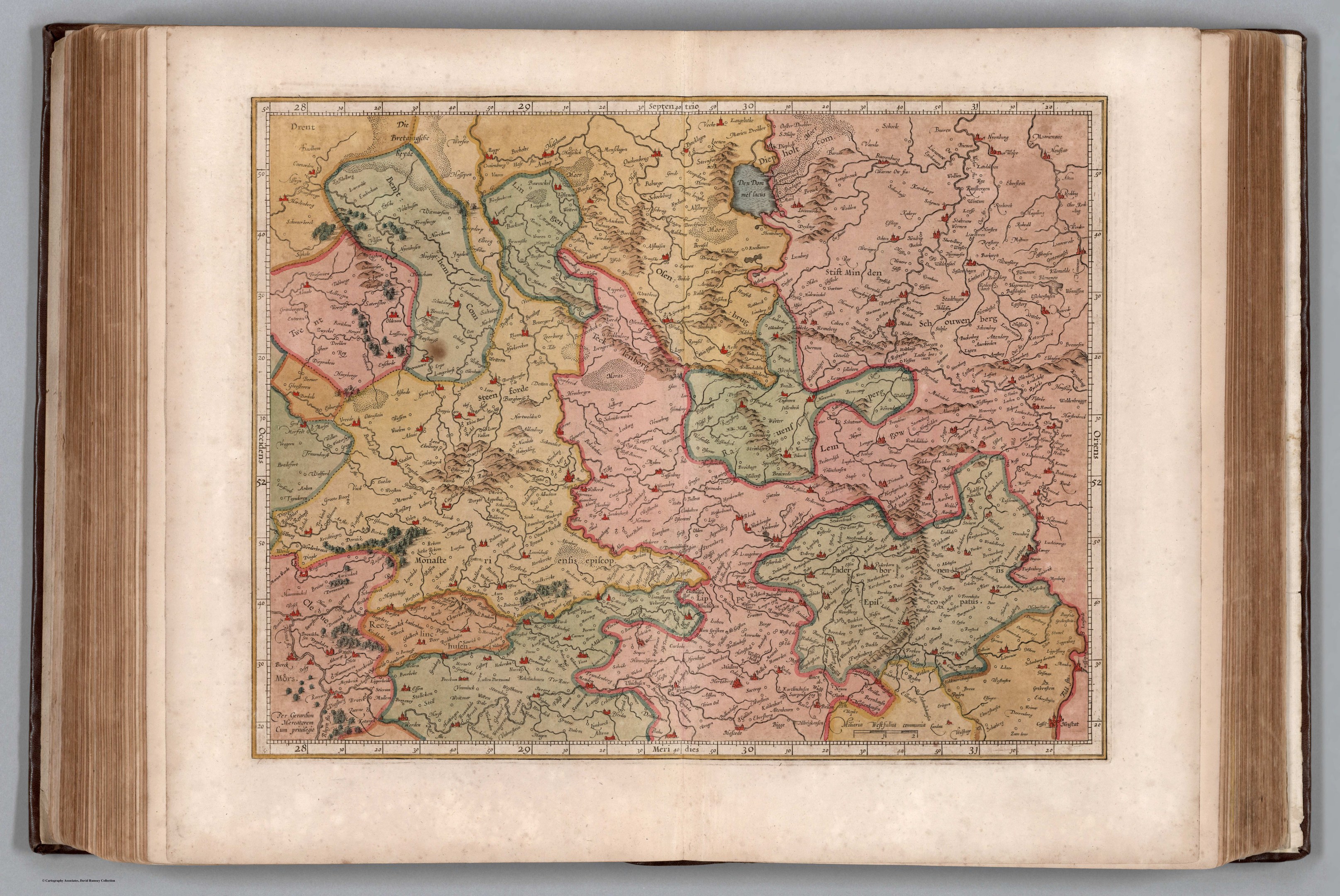 Detailierte Karte von Deutschlands Regionen auf einem offenen Buch dargestellt.