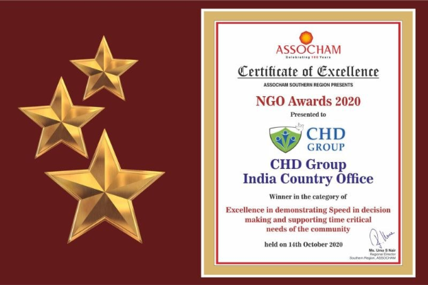 Auszeichnung für die NGO Awards 2020 mit dem Text "Chd Group India Country Office" und einem Schild-Logo mit einem zentralen Stern und einem Lorbeerkranz, links mit drei Sternen markiert.