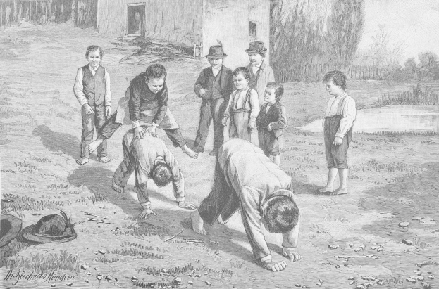 Schwarz-weißes Bild von Kindern auf einem Feld, mit zwei kämpfenden Jungen in der Mitte und anderen Zuschauern, einem Hut und Text links