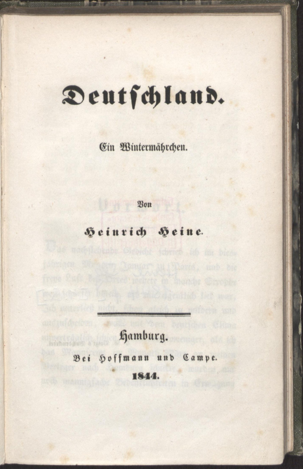 Altes Buch mit dem Titel "Deutschland" auf schwarzem Hintergrund.
