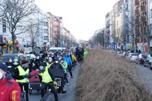 POL-KR: Warnung, junge Radfahrer auf der Straße!