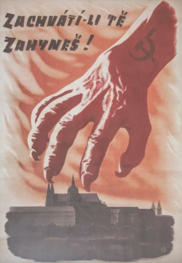 Eine Hand mit Hammer und Sichel erreicht ein Gebäude mit der Aufschrift "Zachvati-li te zanynes" oben.